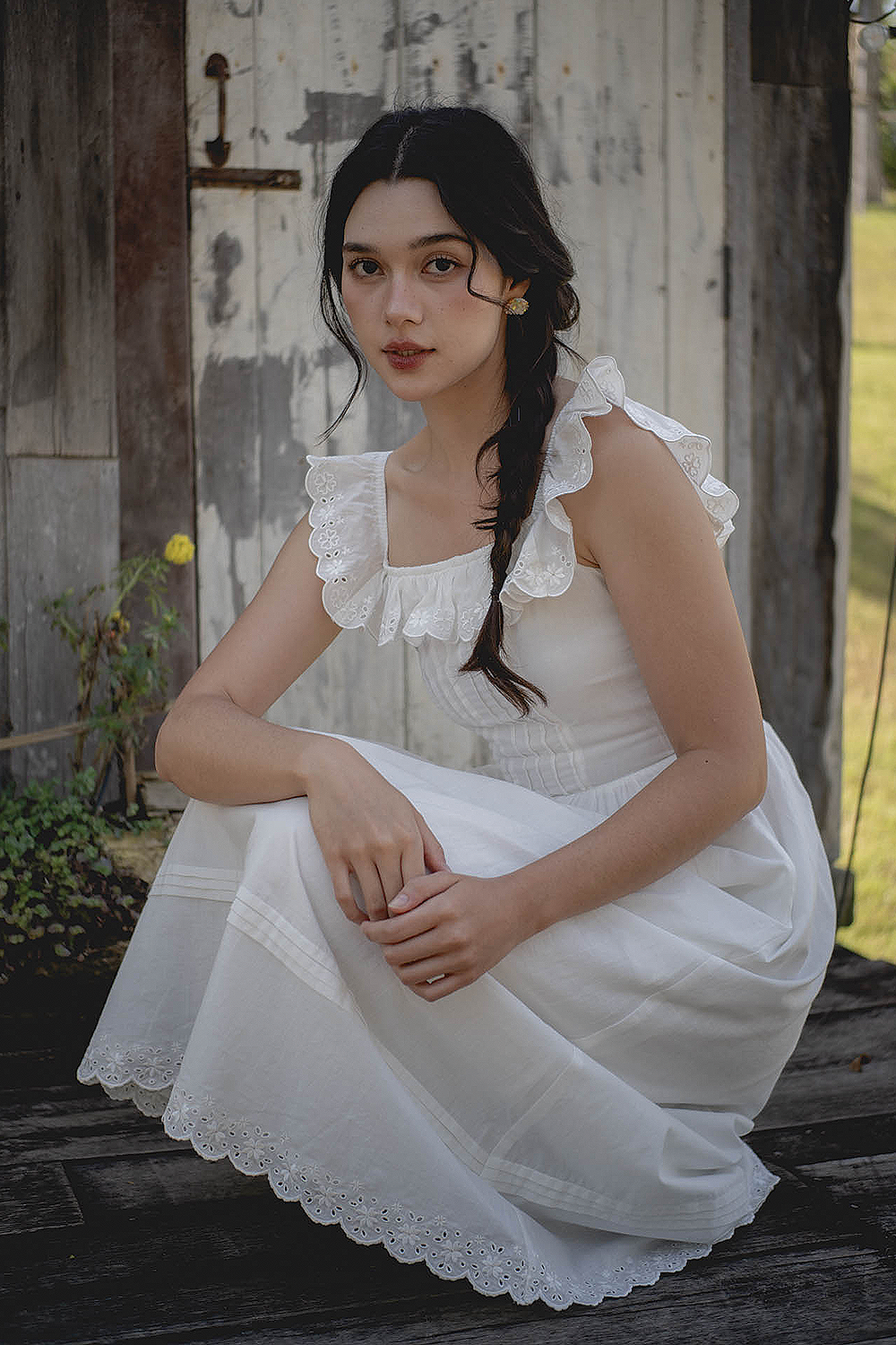 Clover Broderie Square Ruffle Dress (White)