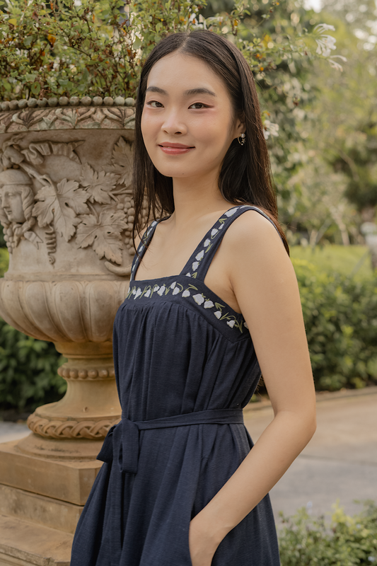 Lily of the Valley Embroidery Tent Dress (Navy)