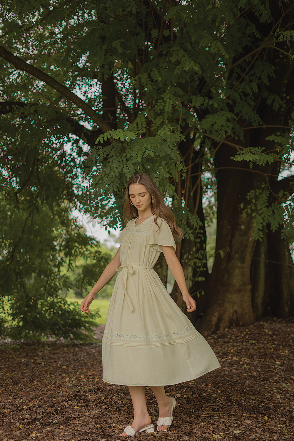 Solace Flutter Dress (Tea)