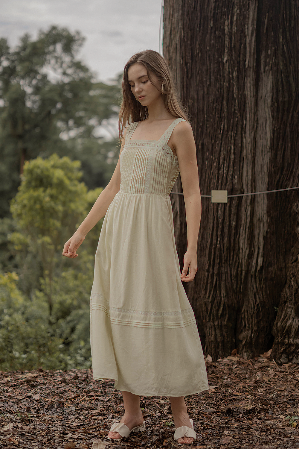 Solace Pintuck Dress (Tea)