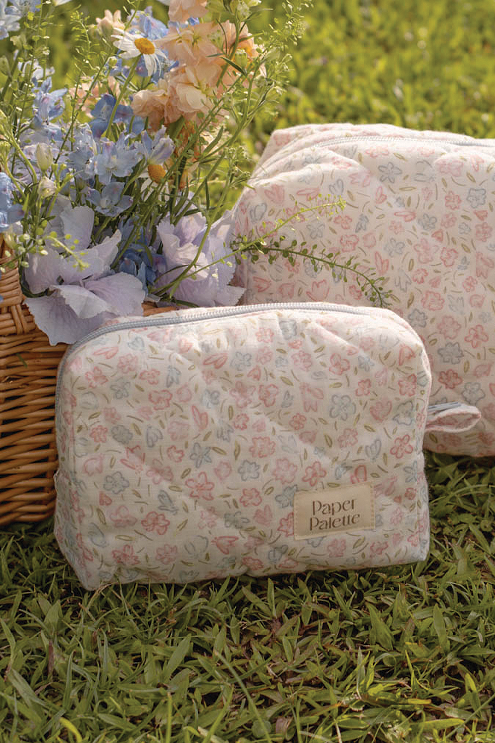 Hana Quilted Pouch (Hydrangea Blue)