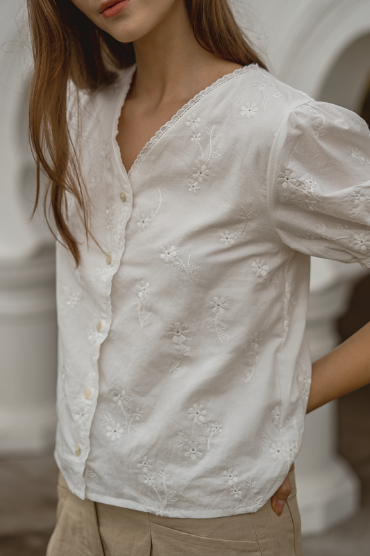 Meadows Broderie Button Blouse (White)