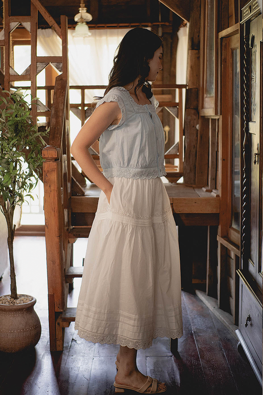 Clover Broderie Maxi Skirt (White)