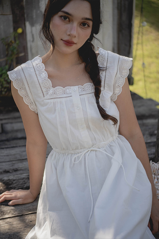 Clover Broderie Square Drawstring Dress (White)