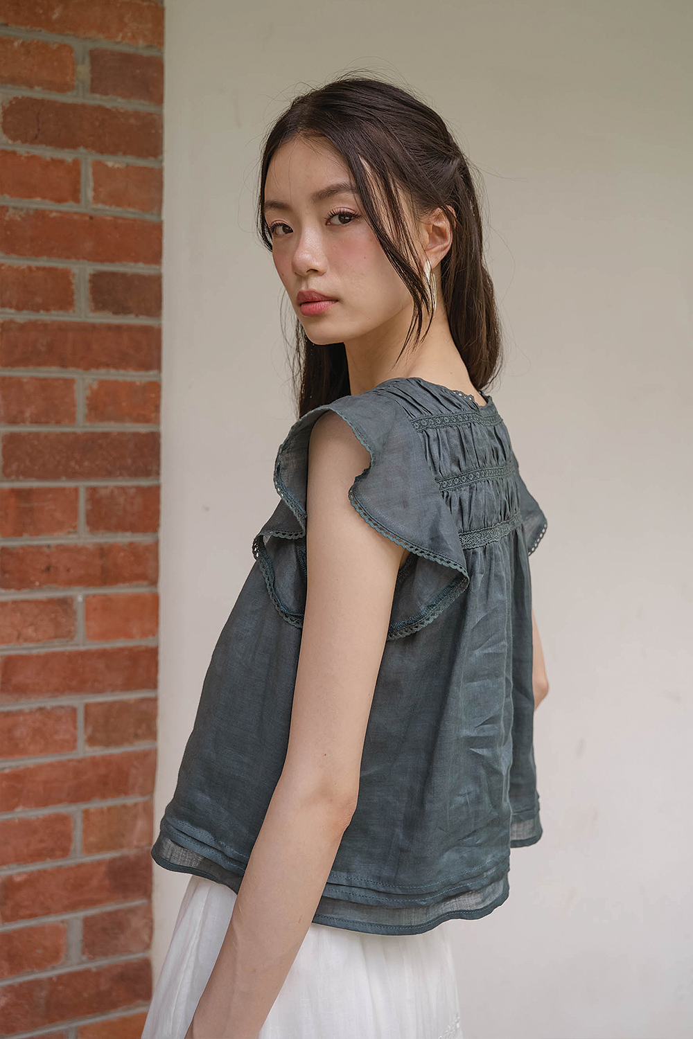 Floret Flutter Blouse (Midnight Teal)