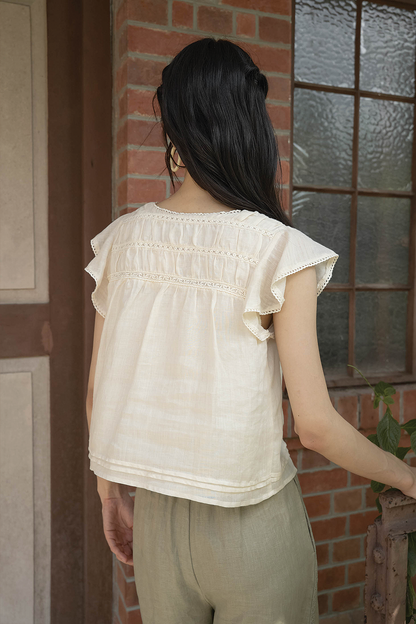 Floret Flutter Blouse (Soft Oat)