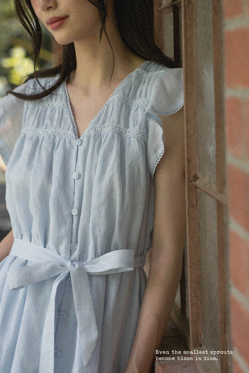 Floret Flutter Dress (Cloud Blue)