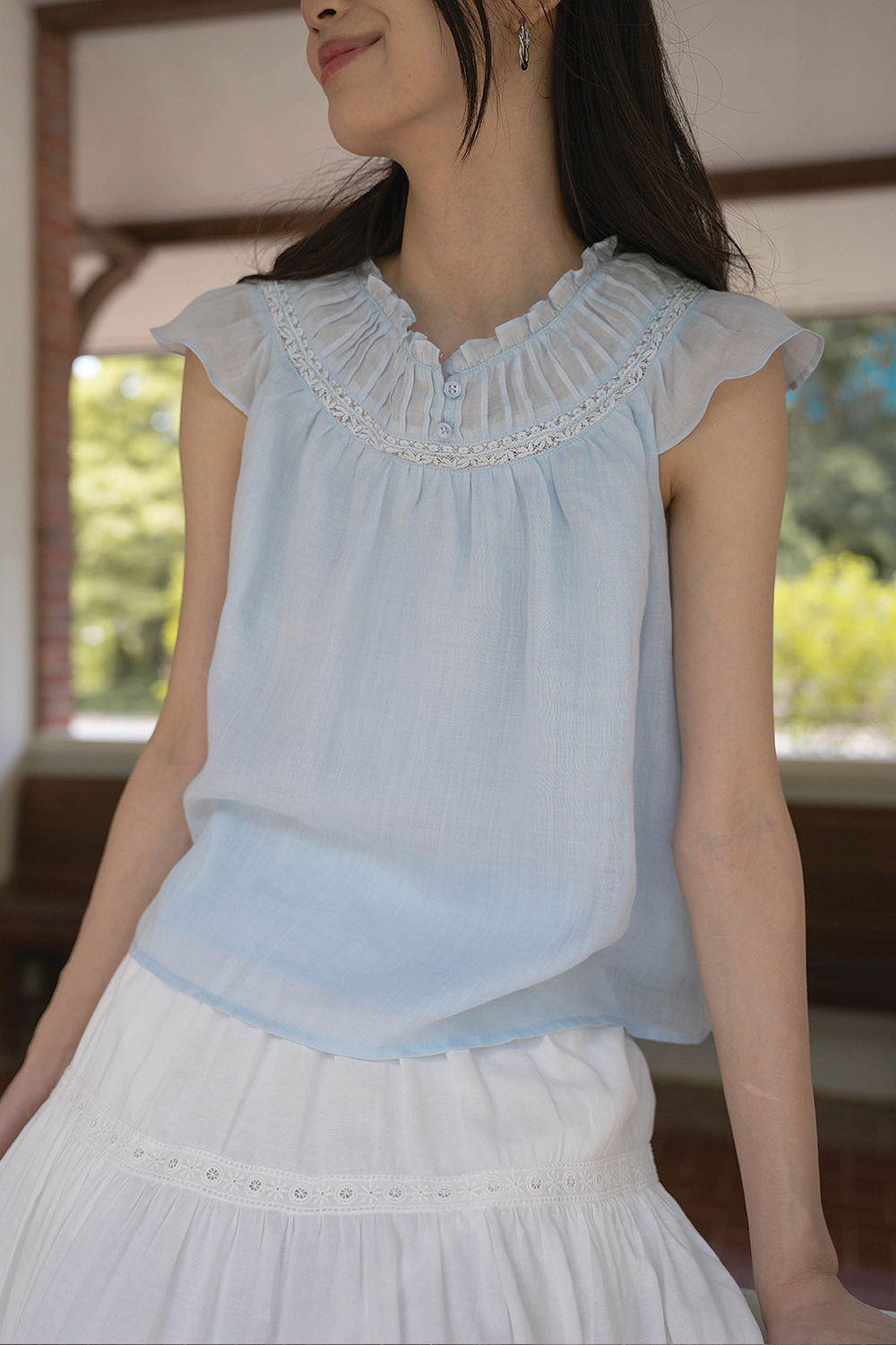 Floret Gathered Blouse (Cloud Blue)