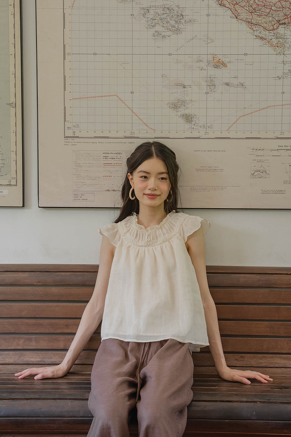 Floret Gathered Blouse (Soft Oat)