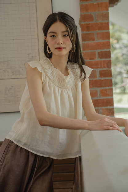 Floret Gathered Blouse (Soft Oat)