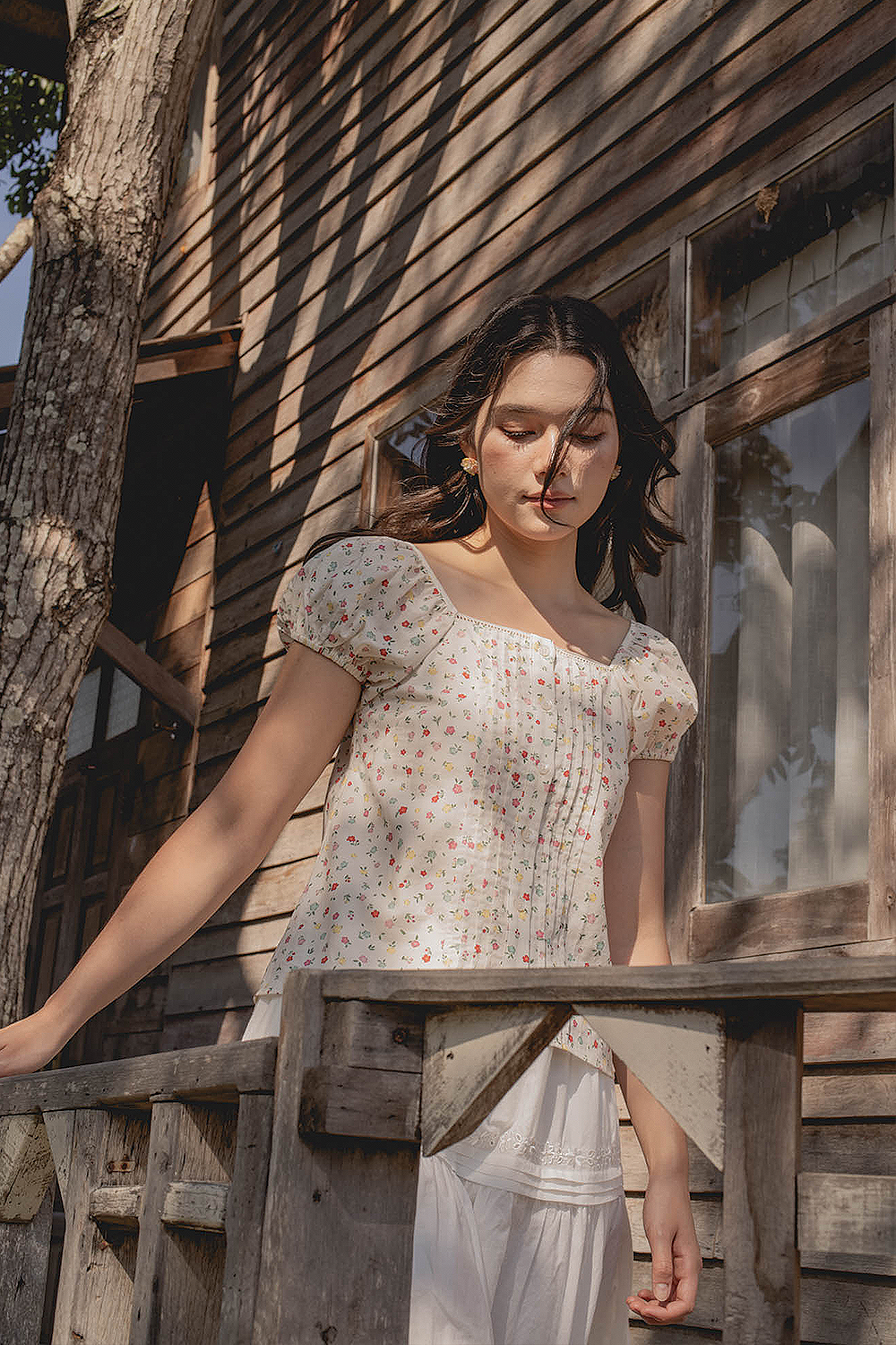 Poppies Button Blouse (Vibrant Blue)