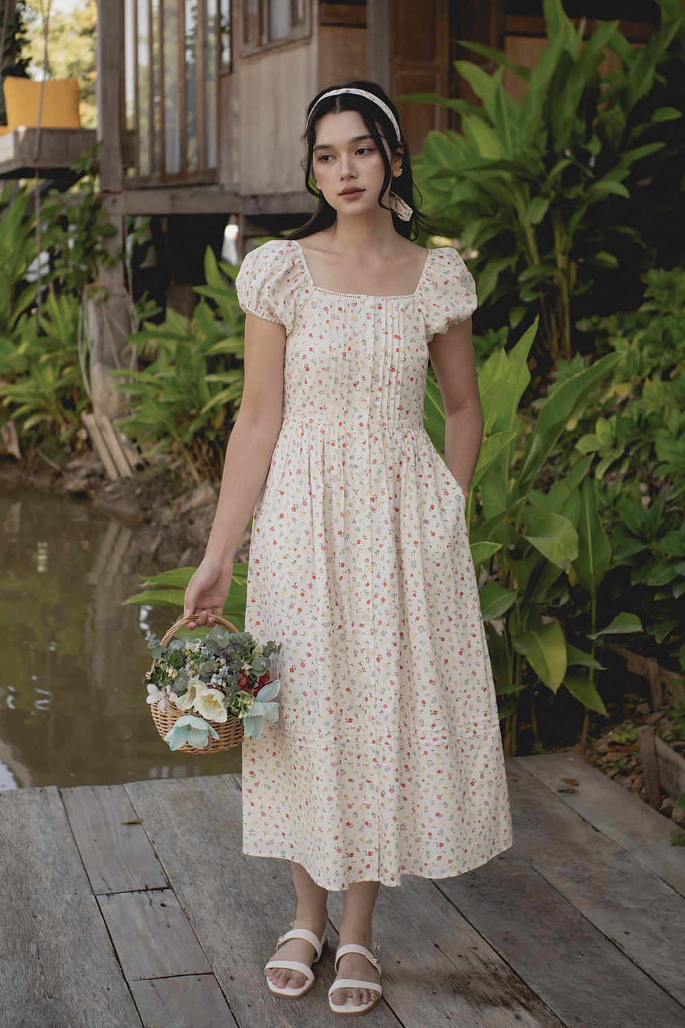 Poppies Button Dress (Vibrant Blue)