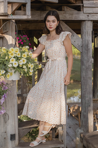 Poppies Scallop Hem Dress (Vintage Lilac)