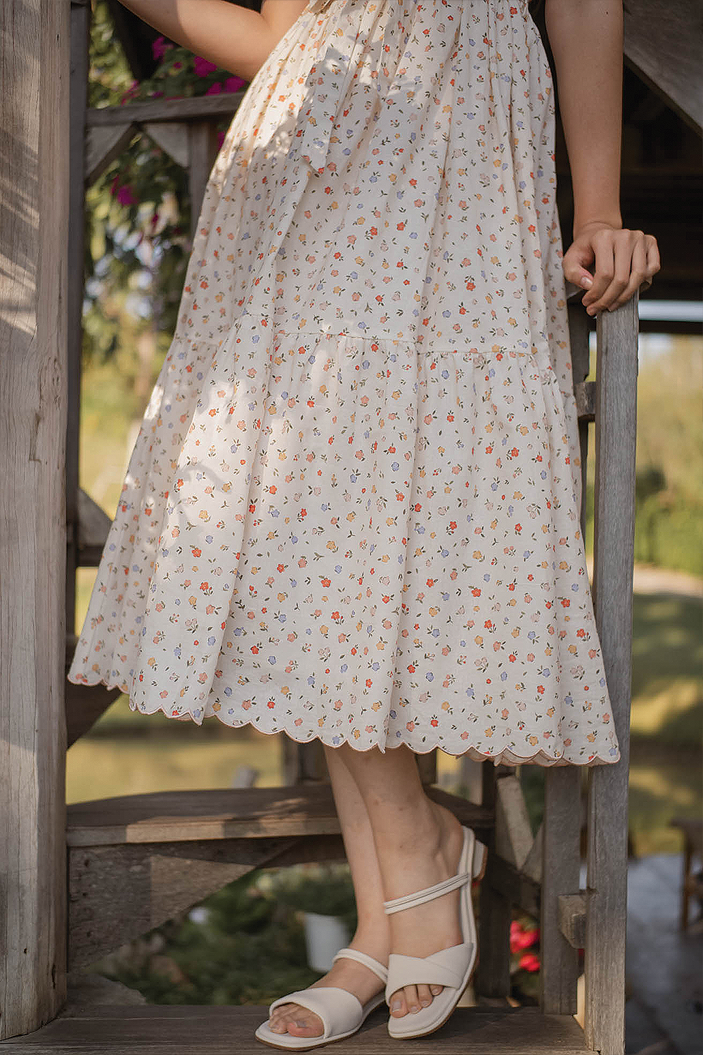 Poppies Scallop Hem Dress (Vintage Lilac)