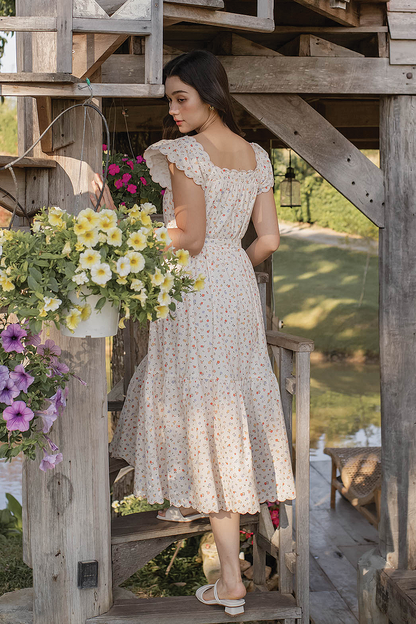 Poppies Scallop Hem Dress (Vintage Lilac)