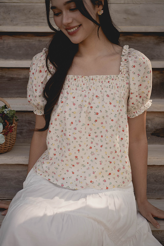 Poppies Puffy Blouse (Vibrant Blue)