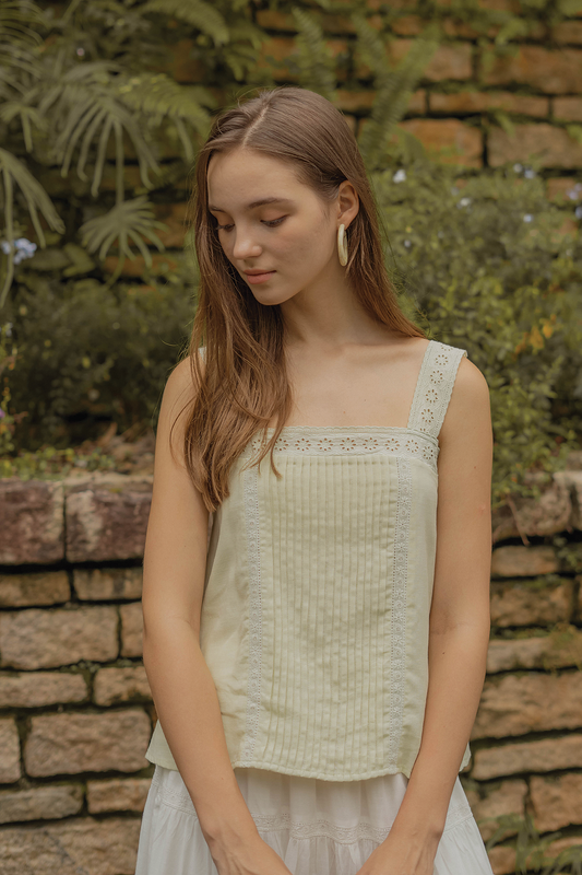 Solace Pintuck Square Top (Tea)