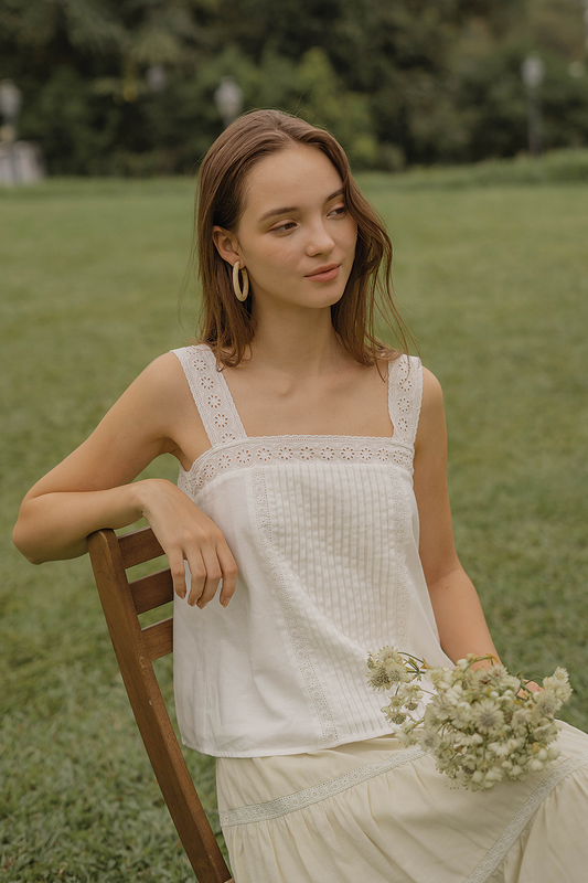 Solace Pintuck Square Top (White)