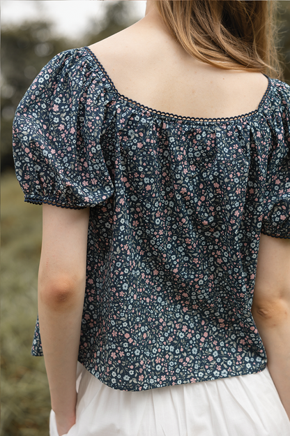 Bloom Puffy Blouse (Navy)