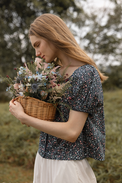 Bloom Puffy Blouse (Navy)