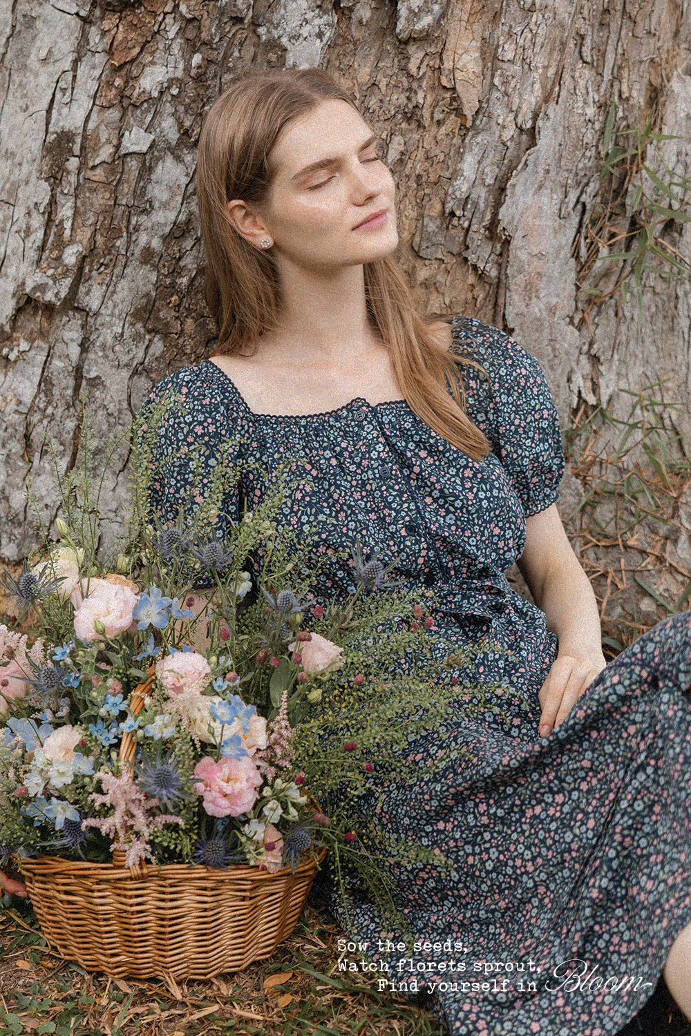 Bloom Puffy Button Down Dress (Navy)