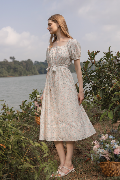 Bloom Puffy Button Down Dress (Ivory)