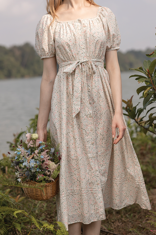 Bloom Puffy Button Down Dress (Ivory)