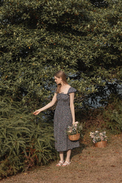 Bloom Flutter Shirred Dress (Navy)