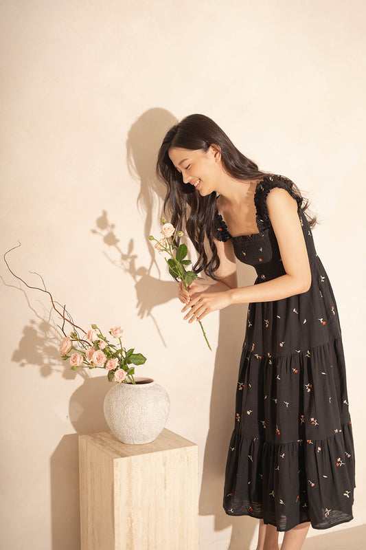 Chérie Shirred Tiered Midi Dress (Black)