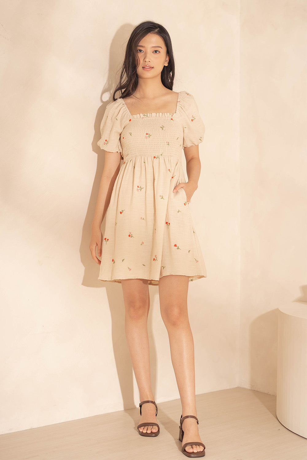 Chérie Shirred Puff Sleeve Dress (Ivory)