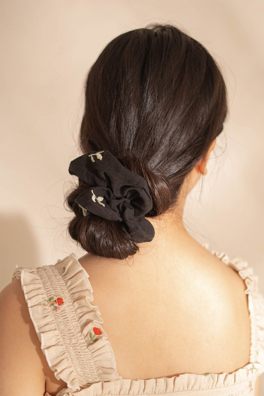 Chérie Scrunchie Set (Ivory & Black)