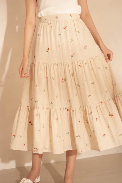 Chérie Tiered Maxi Skirt (Ivory)