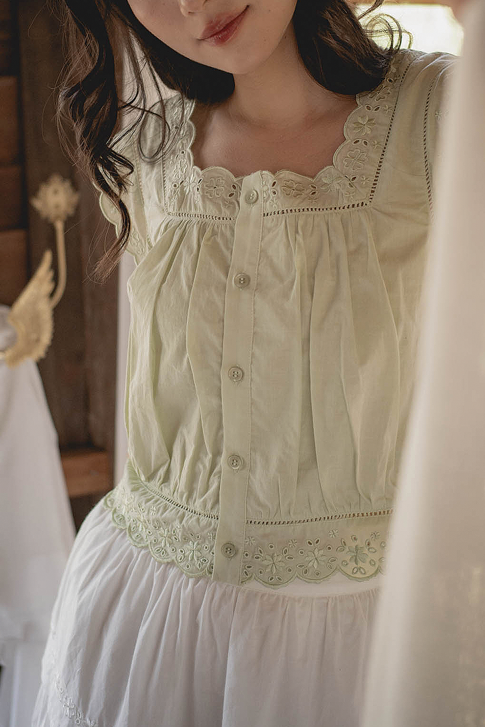 Clover Broderie Square Blouse (Sage)