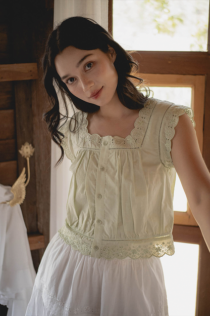 Clover Broderie Square Blouse (Sage)