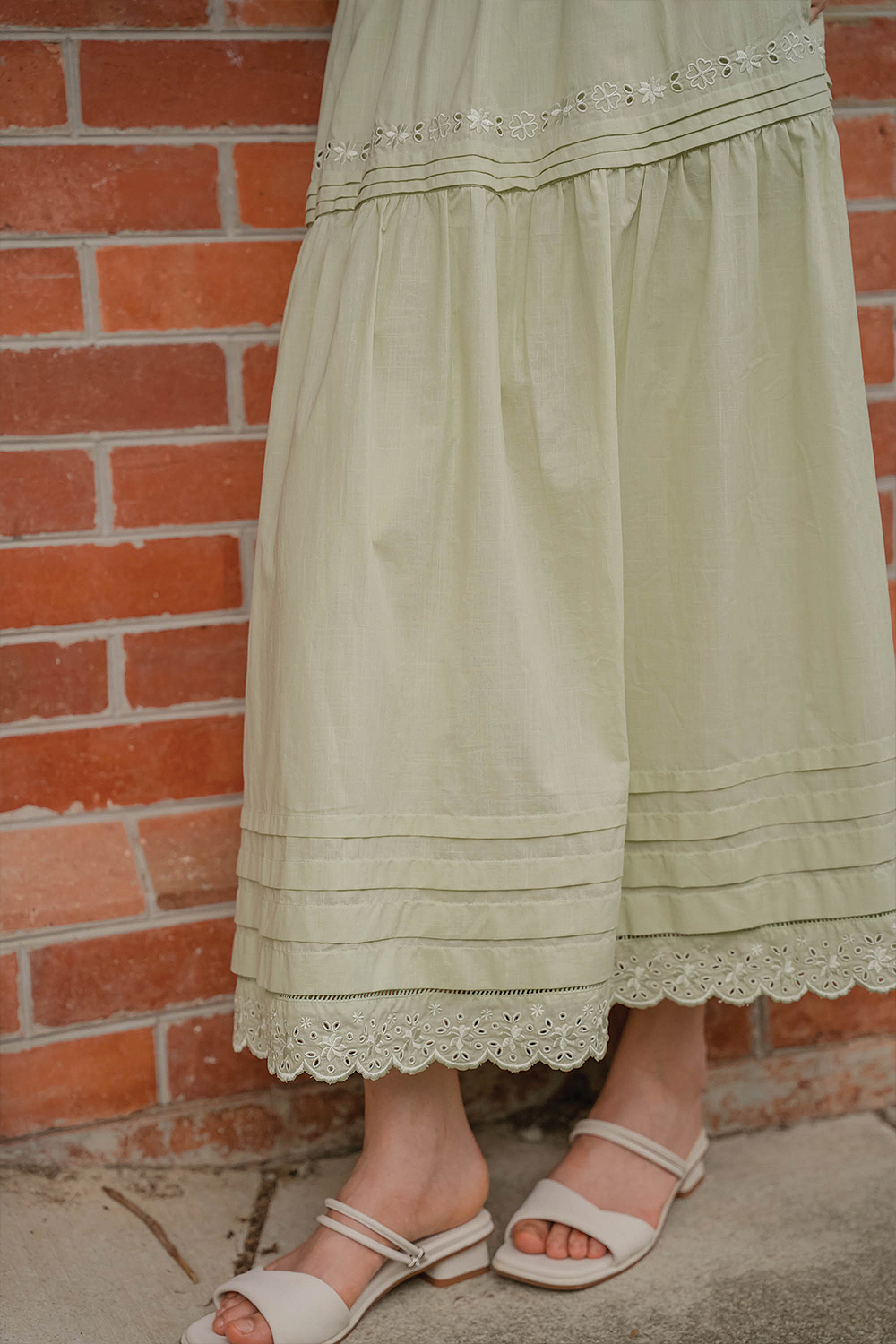 Clover Broderie Maxi Skirt (Sage)