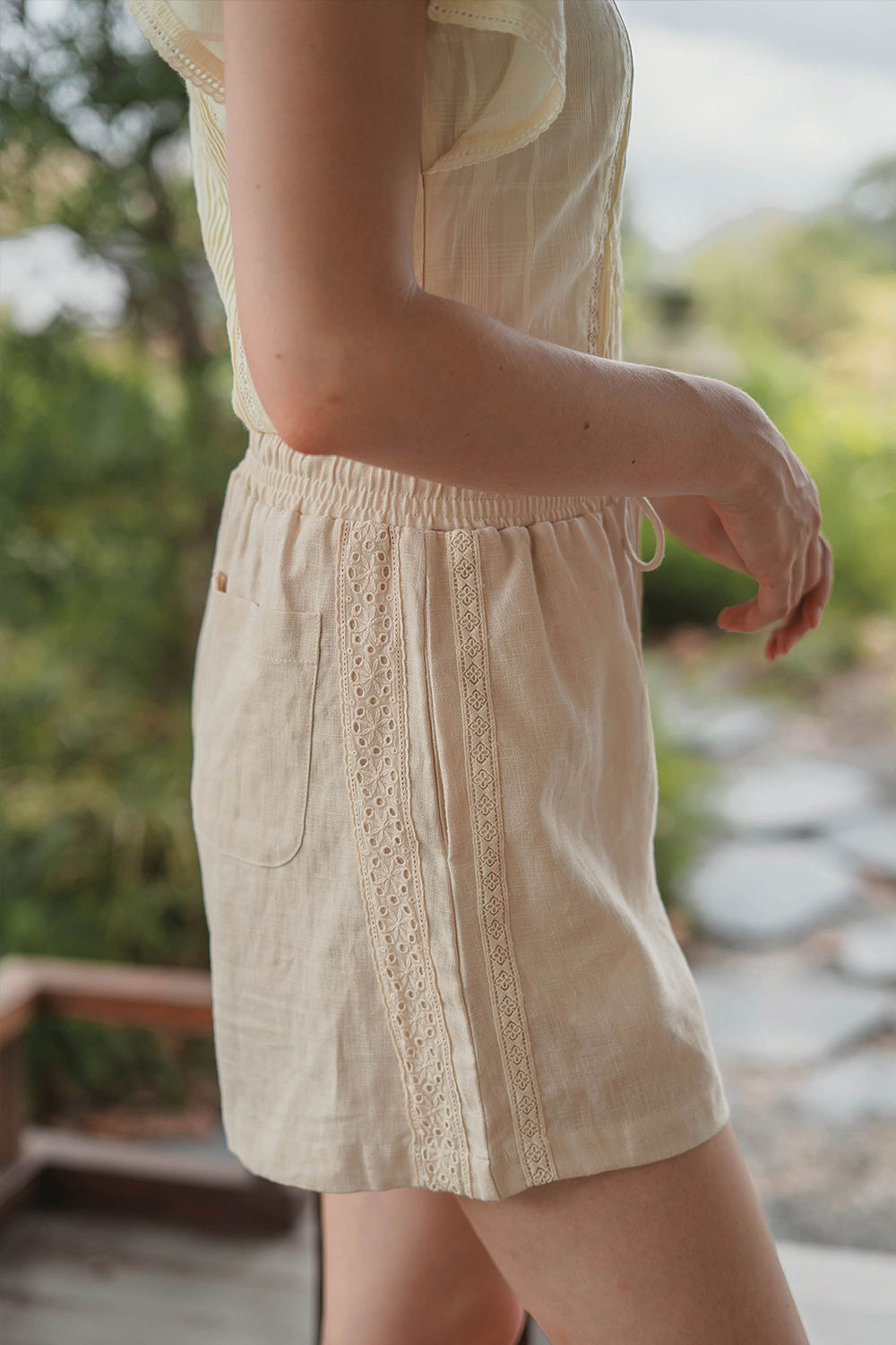 Linen Relaxed Shorts (Washi)