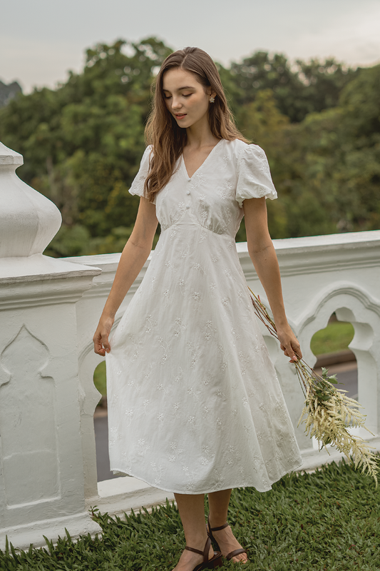Meadows Broderie Puffy Dress (White)