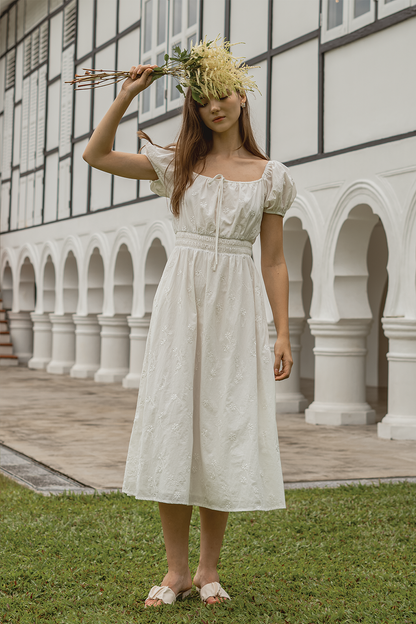 Meadows Broderie Bubble Sleeve Dress (White)