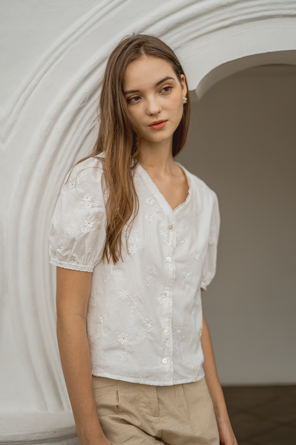 Meadows Broderie Button Blouse (White)