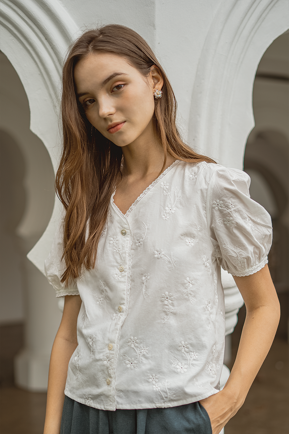 Meadows Broderie Button Blouse (White)