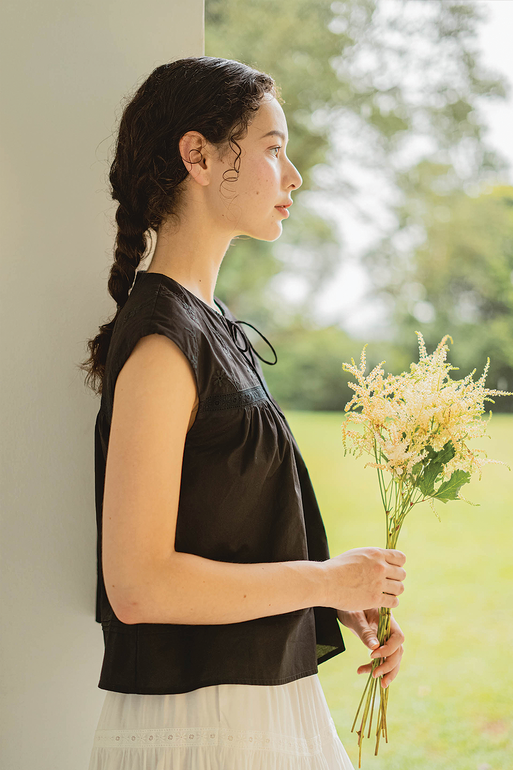 Meadows Broderie Relaxed Blouse (Black)